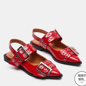 NWT Steve Madden Graya Red Patent Flats Size 7.5